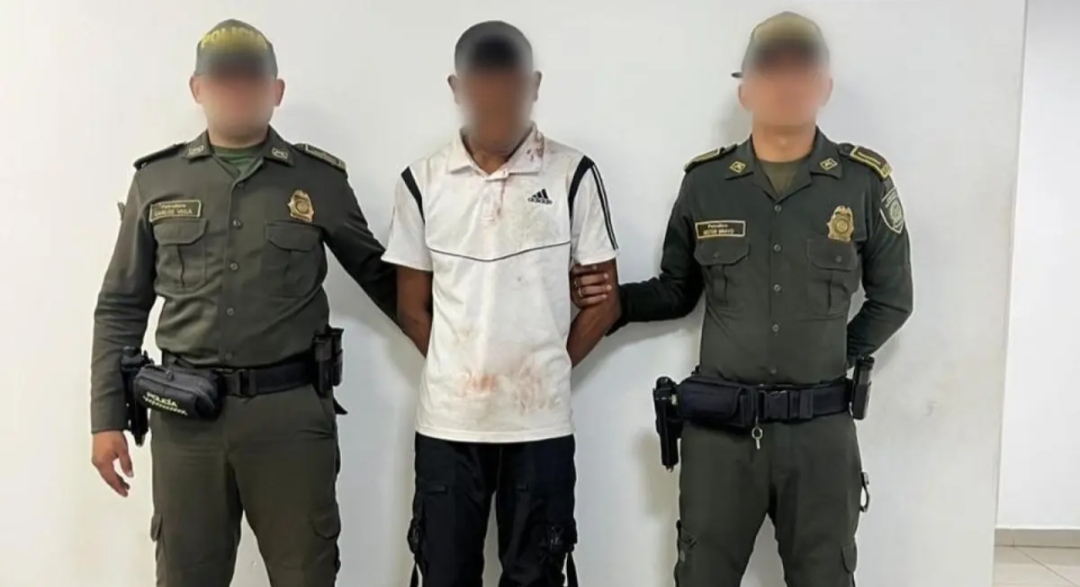 Capturan a ‘El Bebé’ en Cartagena tras amenazar con un arma de fuego a la Policía