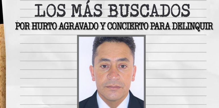 Uno de los ladrones de casas más buscados de Bogotá usaba un uniforme falso y una historia creíble para entrar a robar sin forzar una sola puerta.