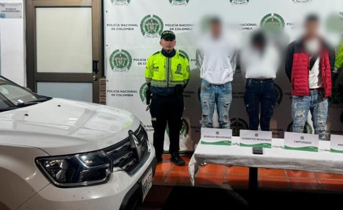 En Bogotá, la Policía capturó a tres hombres señalados de asaltar a conductores contactados por aplicaciones de transporte
