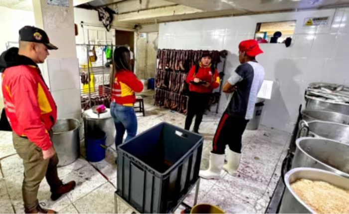 Detectan productos cárnicos deteriorados durante un operativo